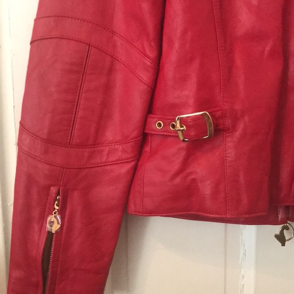 Jacket - Picture 8 of 16